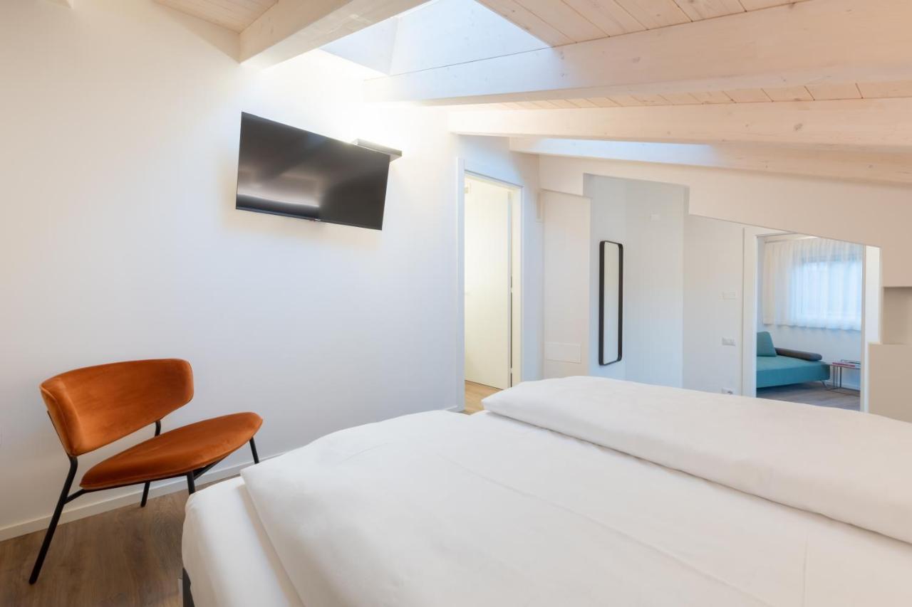Minerva Guesthouse Тренто Экстерьер фото