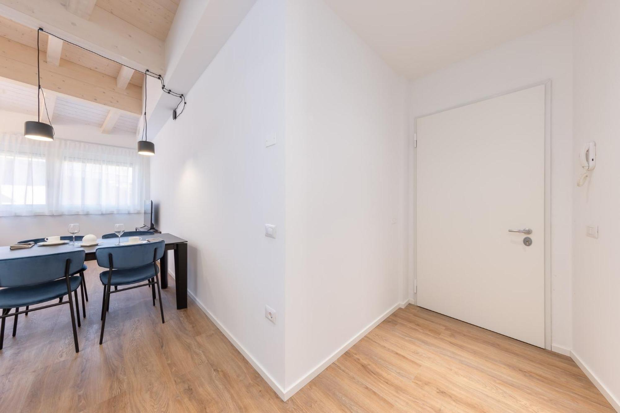 Minerva Guesthouse Тренто Экстерьер фото